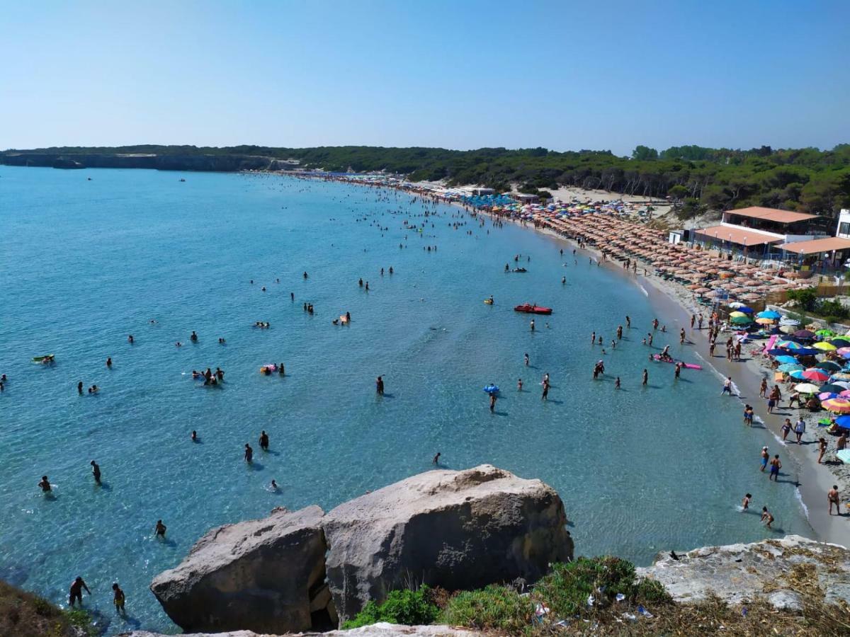 Villetta Fronte Mare Torre dell'Orso Luaran gambar